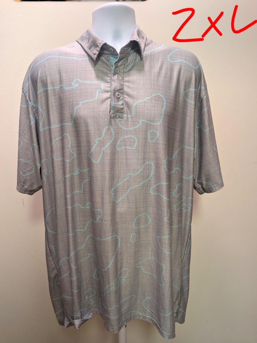Men's Short Sleeve Polo Shirt in Light Gray with Aqua Pattern